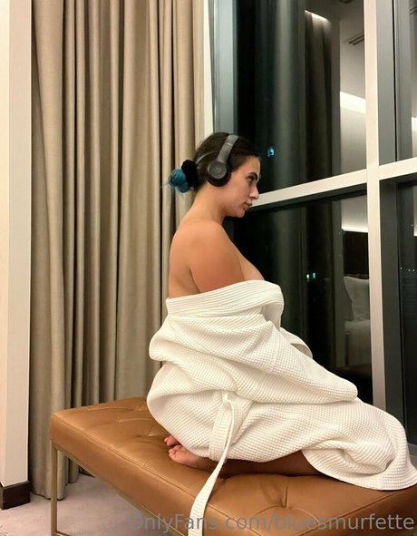 Polly Bones erwachsene hd bild