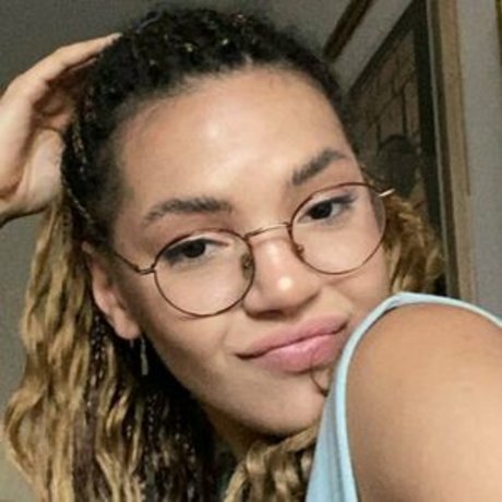 Takarathekoala pornostar exklusive foto