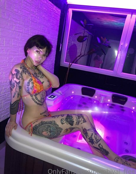 bambival free model xxx fotos