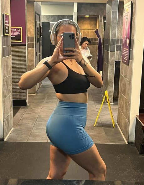 goddess alyssa hübsche top fotos