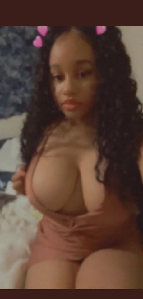 Yackynohoes sexy nackten bilder