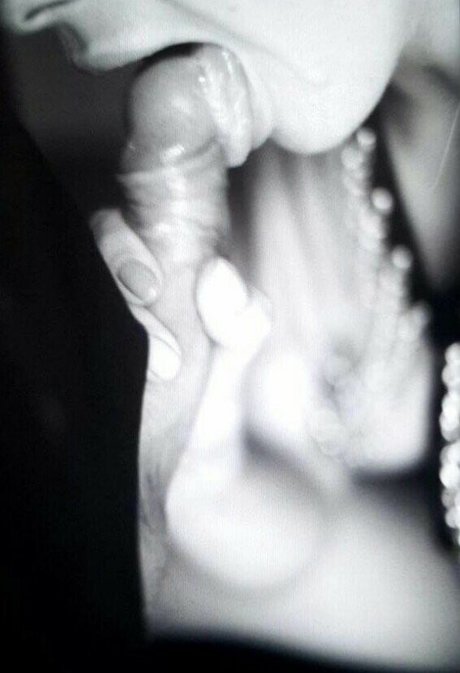 Tillie Feather erotische sexy archiv