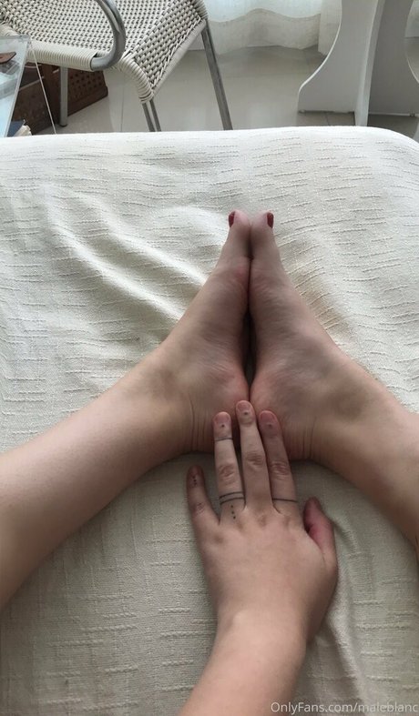 ellaarievilo hübsche porno fotos