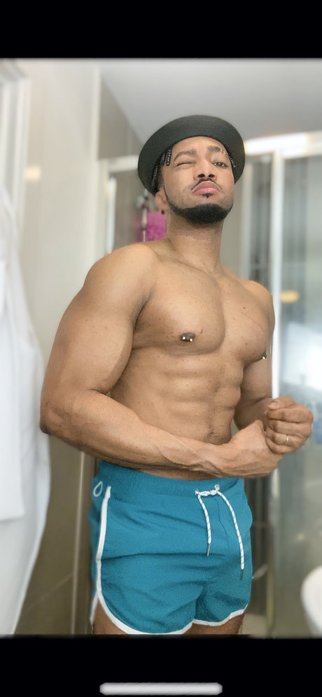 Defostar nacktheit erotische foto