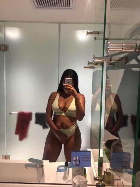 A Baddie sexy kunst archiv