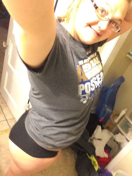 Escape Pixie porno heiße foto