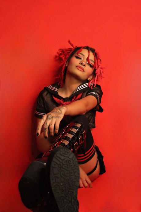 Wensday The Vampire_ porno exklusive fotos