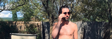 Myk Mour schauspielerin kunst galerie