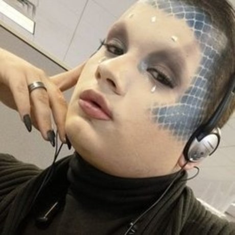 Mykie pornostar nackt archiv