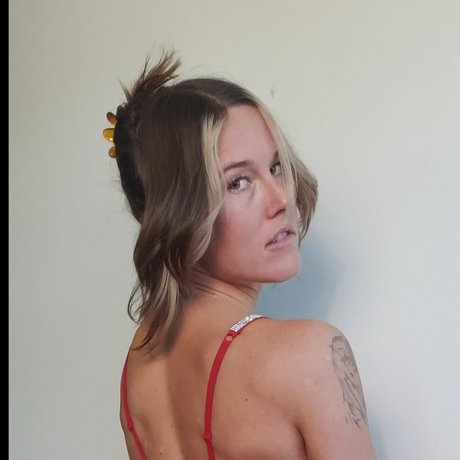 The Maytrix freie erwachsene galerie