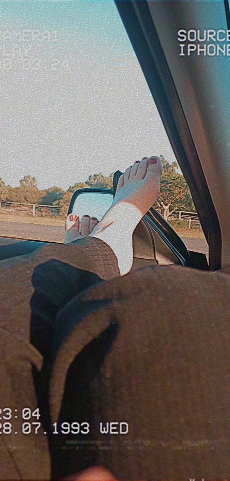 Katie s Feet 4 you freie nacktheit bilder