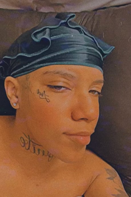 Wolfiee_ hübsche erwachsene archiv