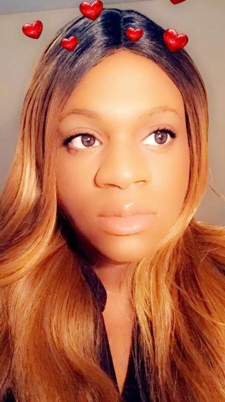 Mya Brinks porno sexy bild