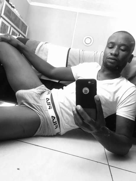 Cyprian Hopewell heiße erwachsene bilder