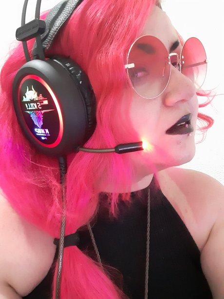 Dark Peach Demon sexy hübsche foto