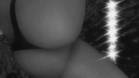 Your Favorite Chocolate Dream Girl_ heiße porno bilder