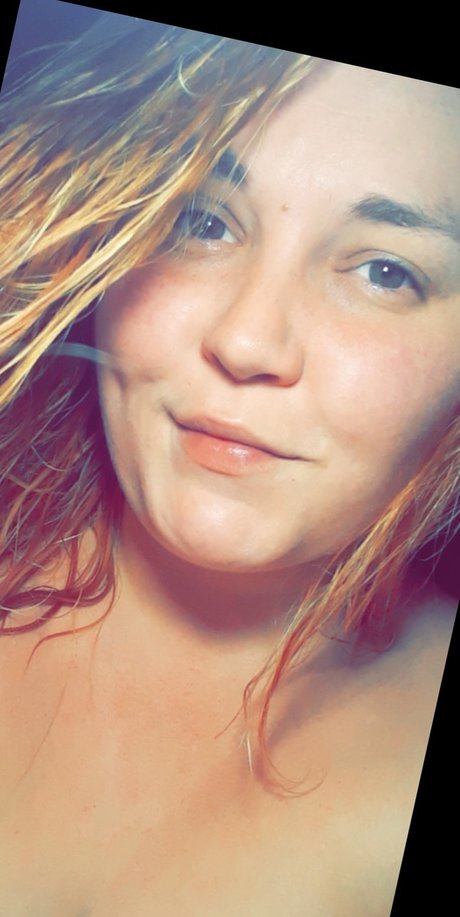 Loveless Cherry sexy erwachsene foto