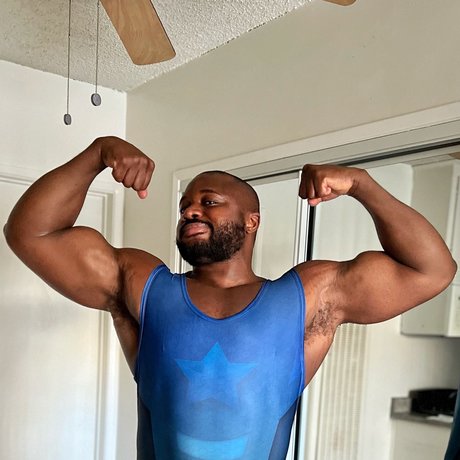 CocoaMuscle model perfekte galerie