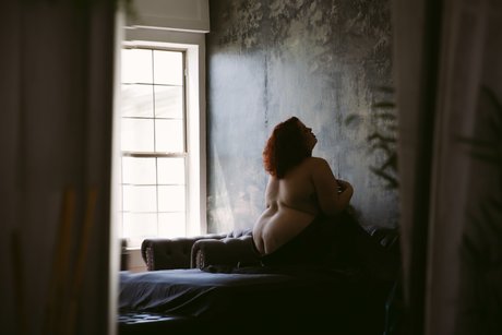 Fat Redhead hd bilder