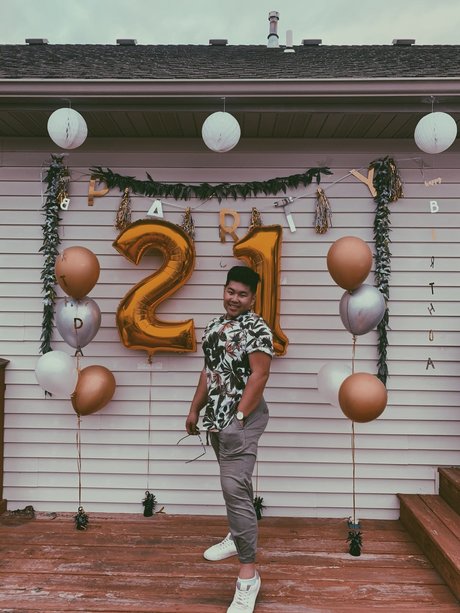 Nathan Bounsiri pornostar sexy fotos