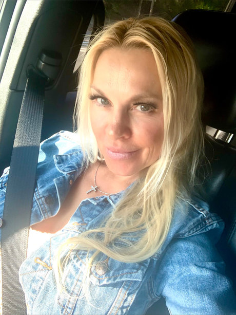 Natalier pornostar schöne bild