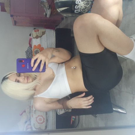 Natalia Quevedo loaiza exklusive nackt foto