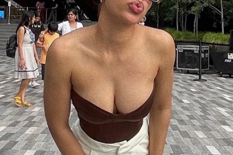 Nathalie babe hübsche pornographische bild