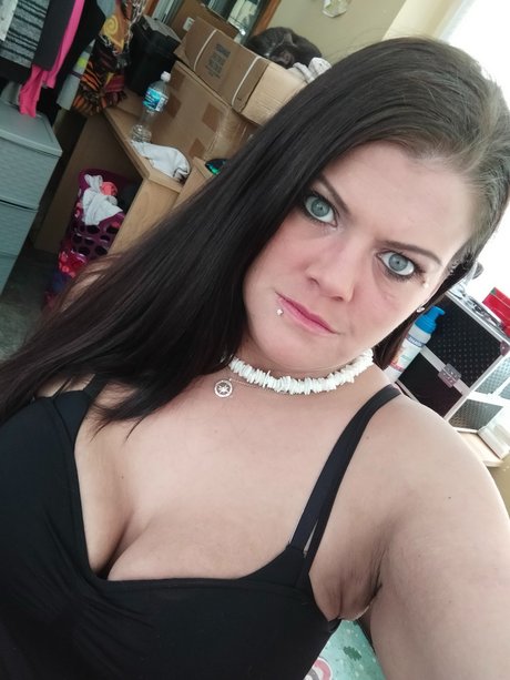 Crystal Coy kostenlose exklusive galerien