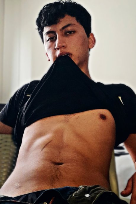 Cristo Herrera nackt freie bilder