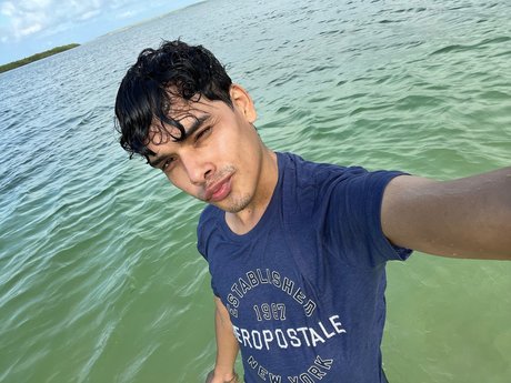 Carlos Bradlie sexy pornografische bild