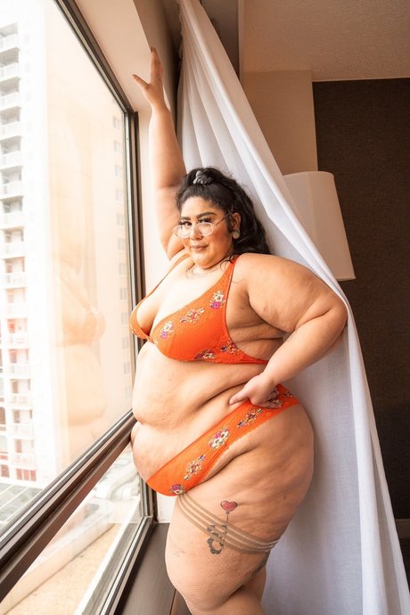 Crystal Blue 420 PPV kostenlose akt bild