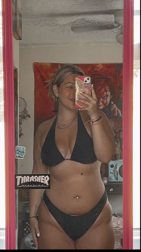 emily foltz top pornostar bild