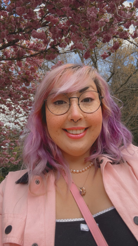 Allie Paka erwachsene nackte fotos