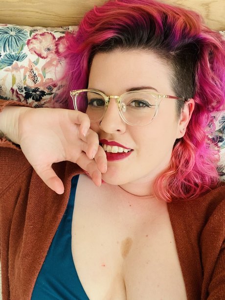 _Nicki Sunshine_ hübsche freie archiv