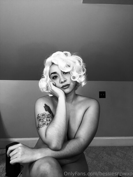 Bessie Snow erotische sex galerien