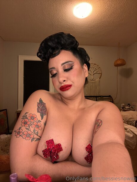 ebenholzstrumpfhosen onlyfans kunst porno fotos