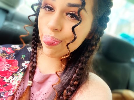 Cheena nackt erwachsene archiv