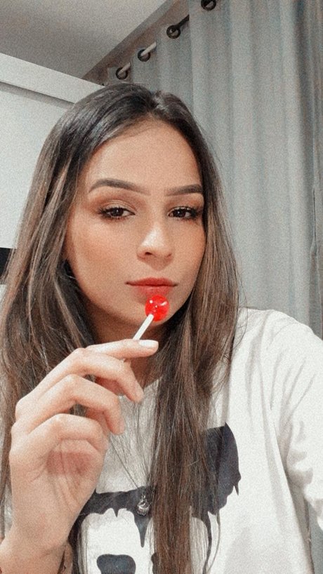 Barbie Brisada erwachsene erotische fotos