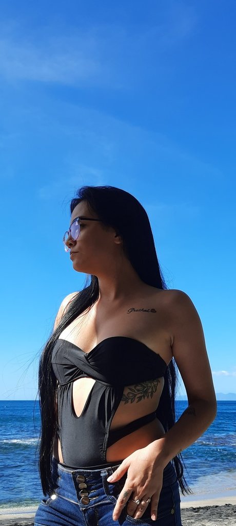 Nikole hübsche porno bild