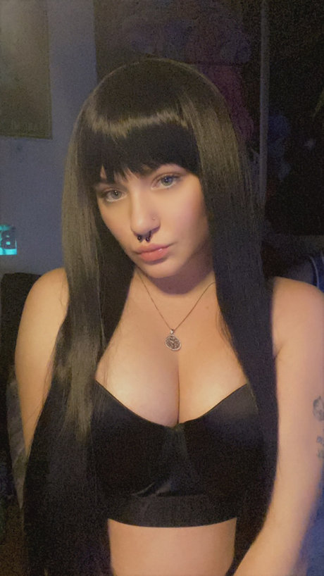 Lilith RoxieXXX kostenlose top bild