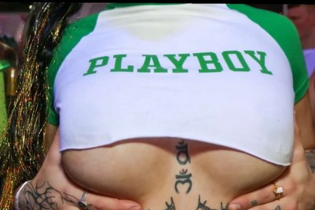 _CandieBaby_ hübsche nackte bild