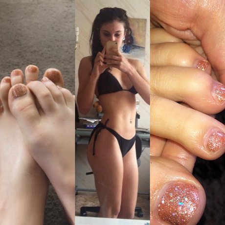 CheekyTootsie pornostar foto