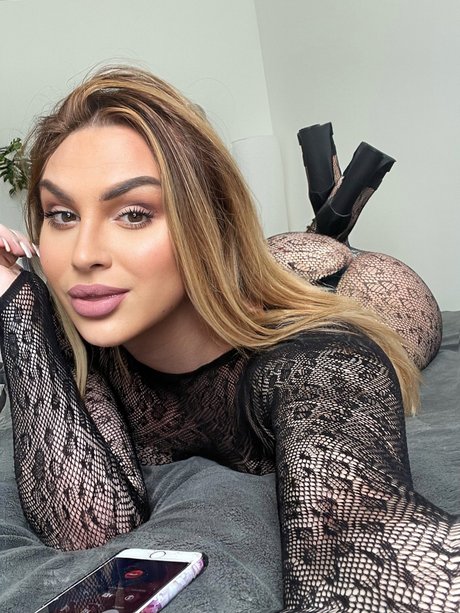 Aisha Moon pornostar sex foto