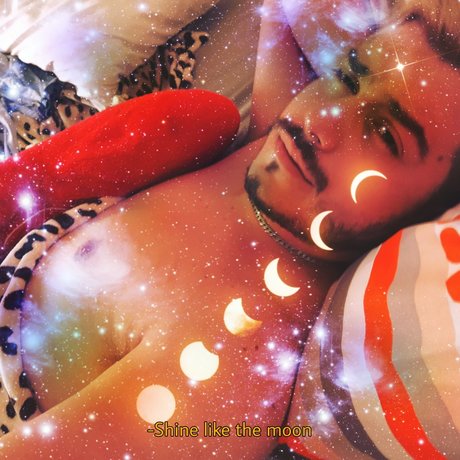 Nikolay model perfekte bilder