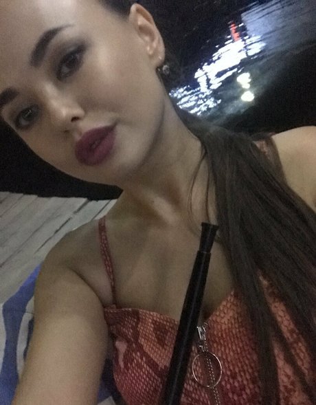 latina-teen-onlyfans kunst schöne bilder