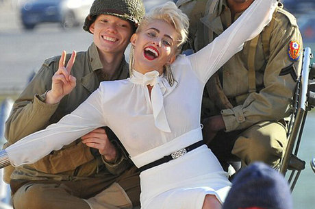 Paris Jackson porno pornostar bild