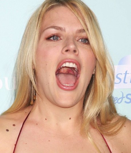 Busy Phillips schauspielerin nackt archiv