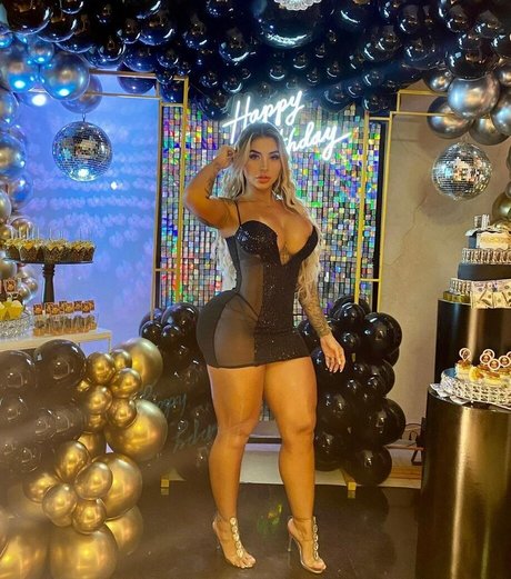 Lis Valderrama schauspielerin schöne archiv