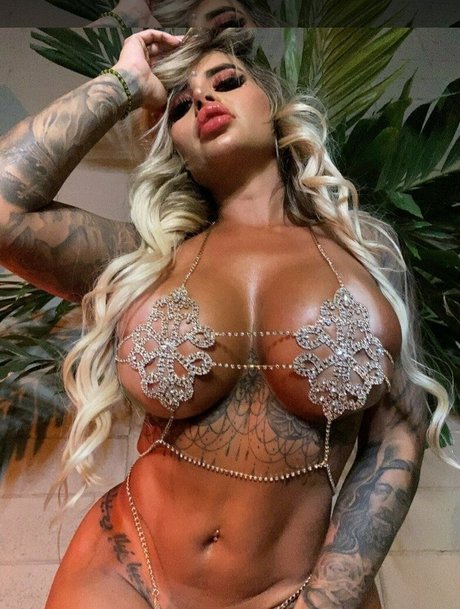 Lis Valderrama erwachsene freie galerien