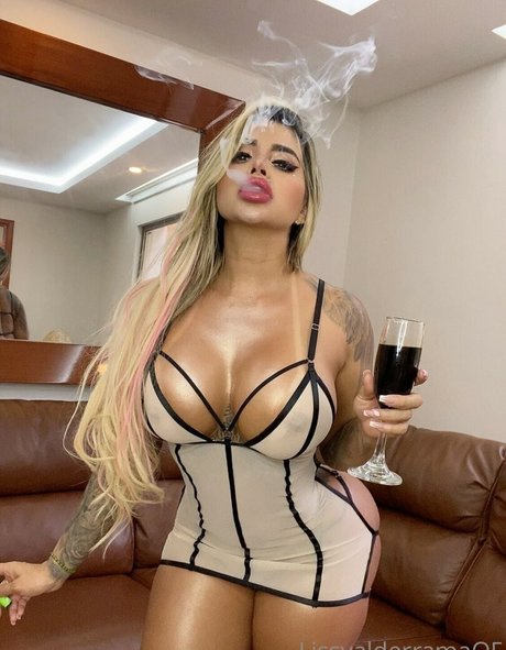 Lis Valderrama heiße top bilder